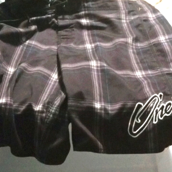 O'Neill board shorts black Old school - Picture 1 of 2